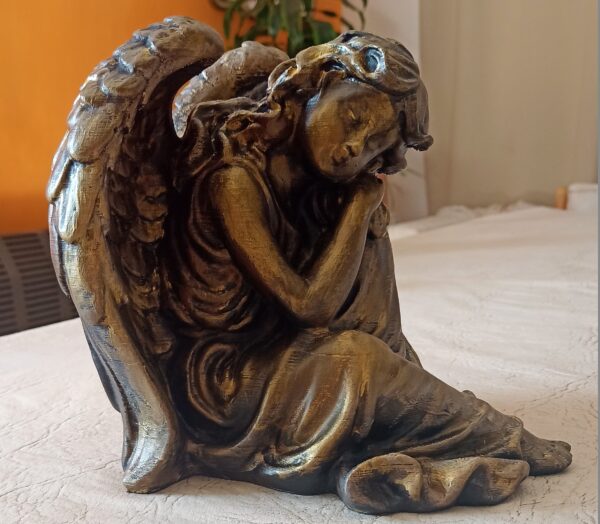 Estatua Angel Descansando Simil Bronce Decoración Clásica 3d - Image 3