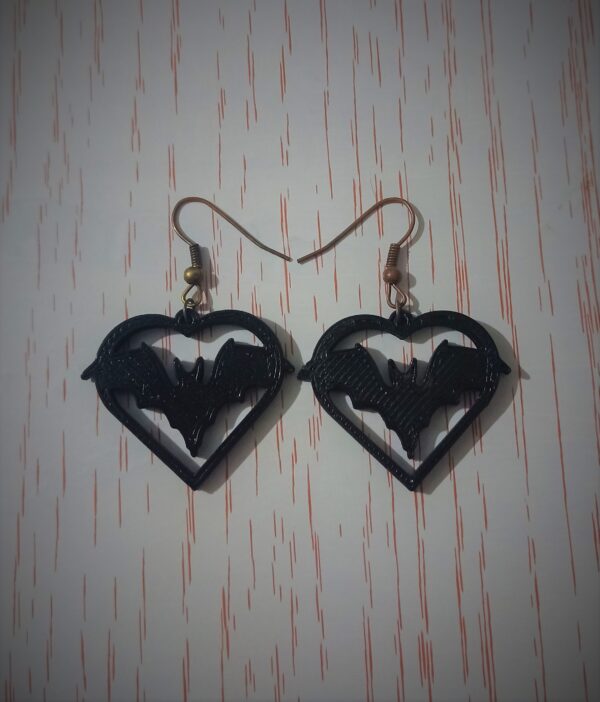 Aros Colgantes Corazon Murciélago Aritos Mujer Hombre 3d