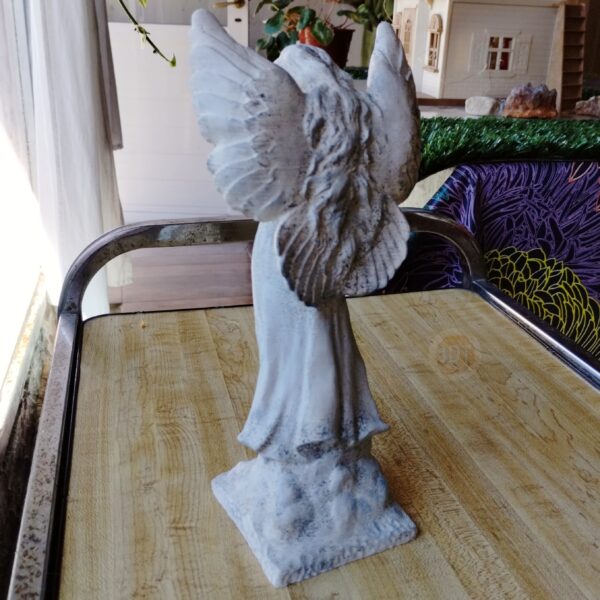Estatua Ángel Rezando Pintado Símil Mármol Decoración 3d - Image 2