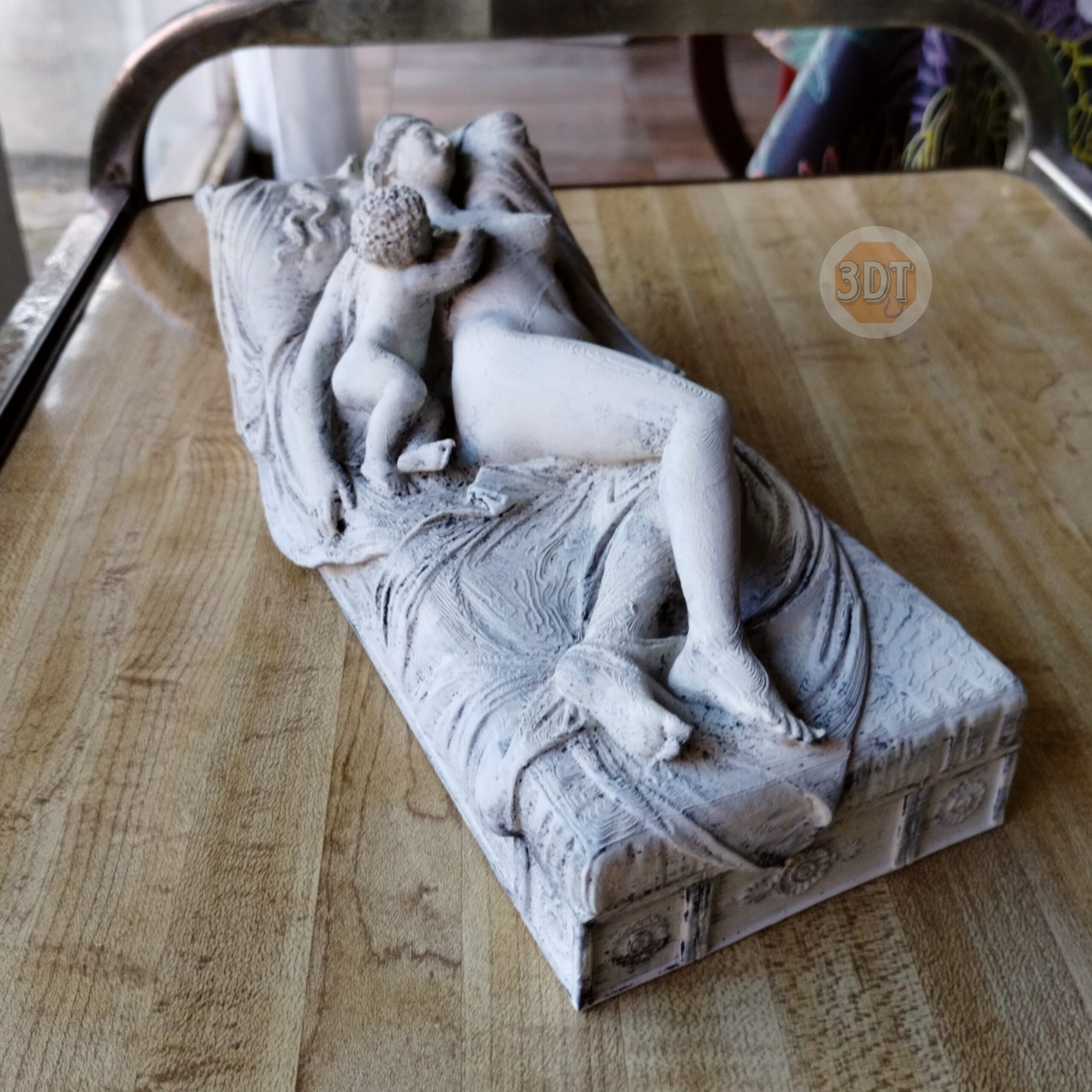 Estatua Figura Juno Con El Niño Hércules Símil Mármol 3d - Image 5