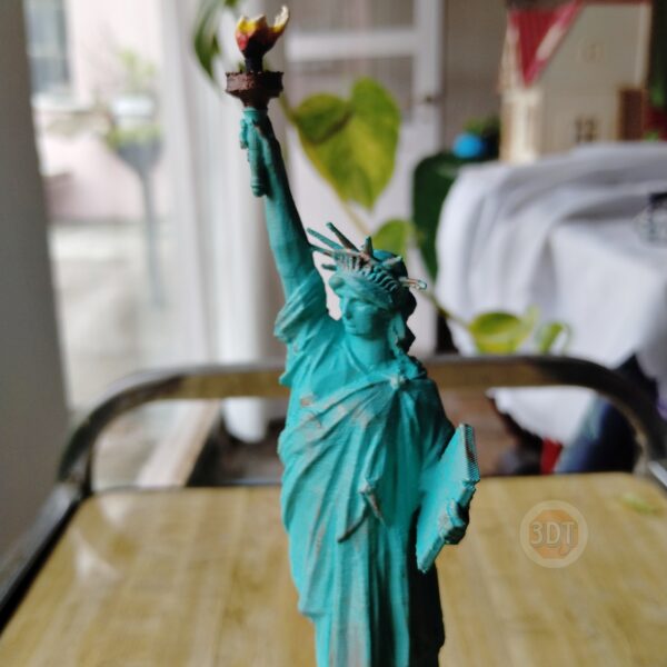 Estatua De La Libertad 3d Pintada A Mano Adornos Decoración - Image 3