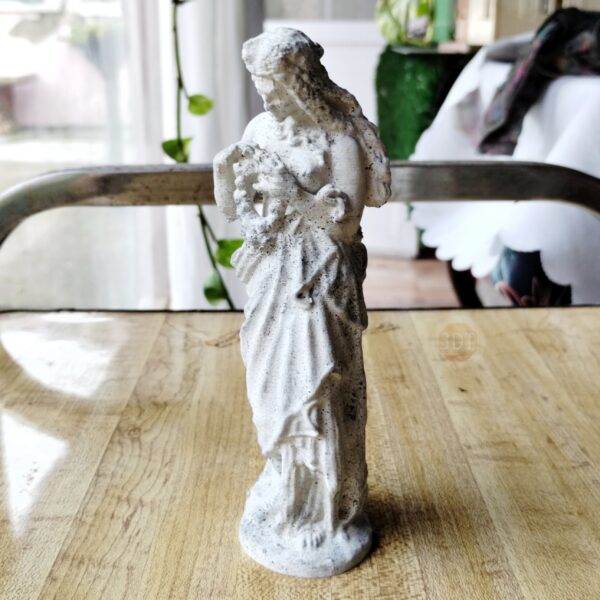 Estatua Tiempo De Primavera Figura 15cm Pintada Símil Mármol - Image 4