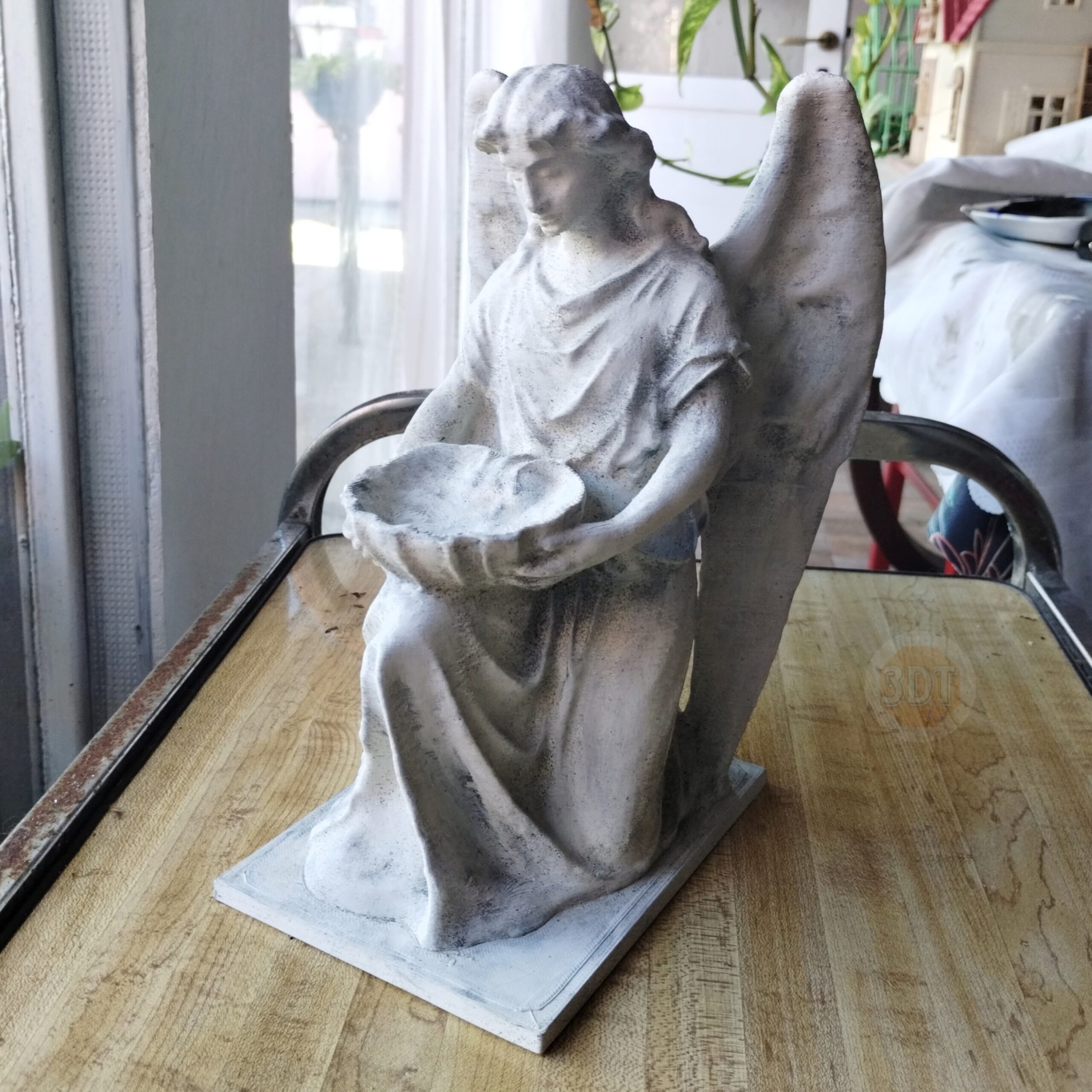 Estatua Ángel De Highgate Símil Mármol Portavelas Vela+pila - Image 2