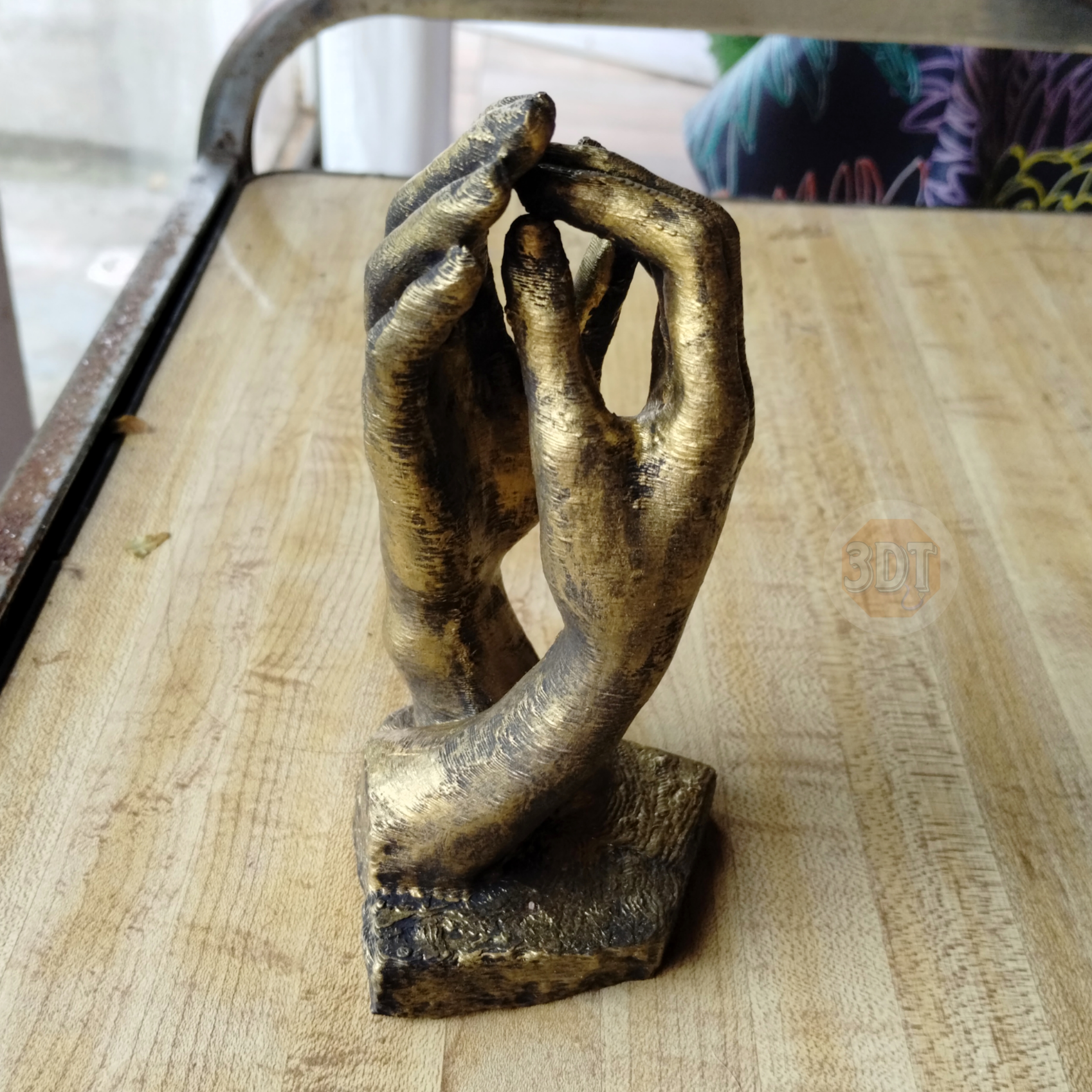 Estatua Manos La Catedral Rodin 15cm Pintado Símil Bronce 3d - Image 2
