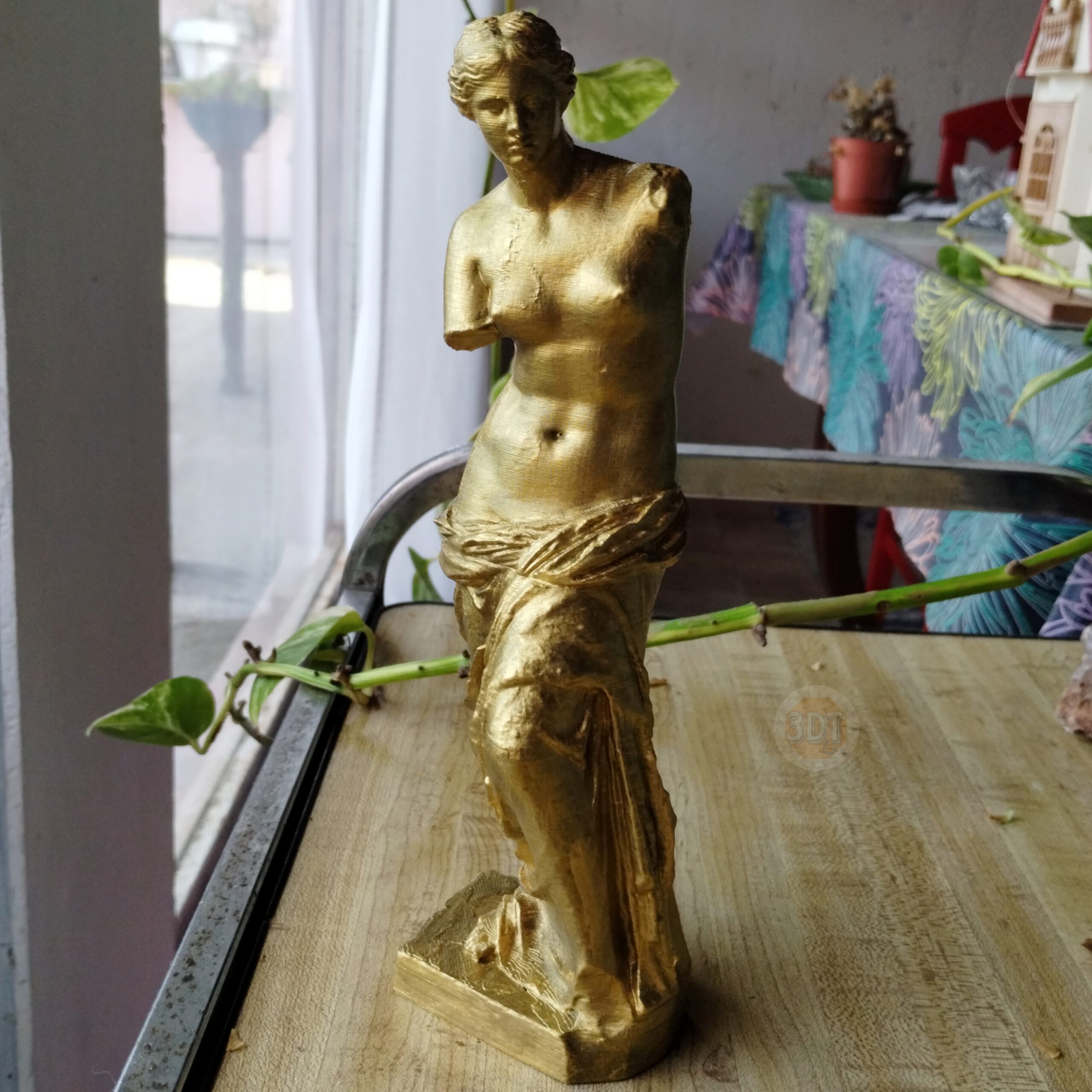 Estatua Venus De Milo Pintada A Mano Dorada Clásica Romana - Image 2