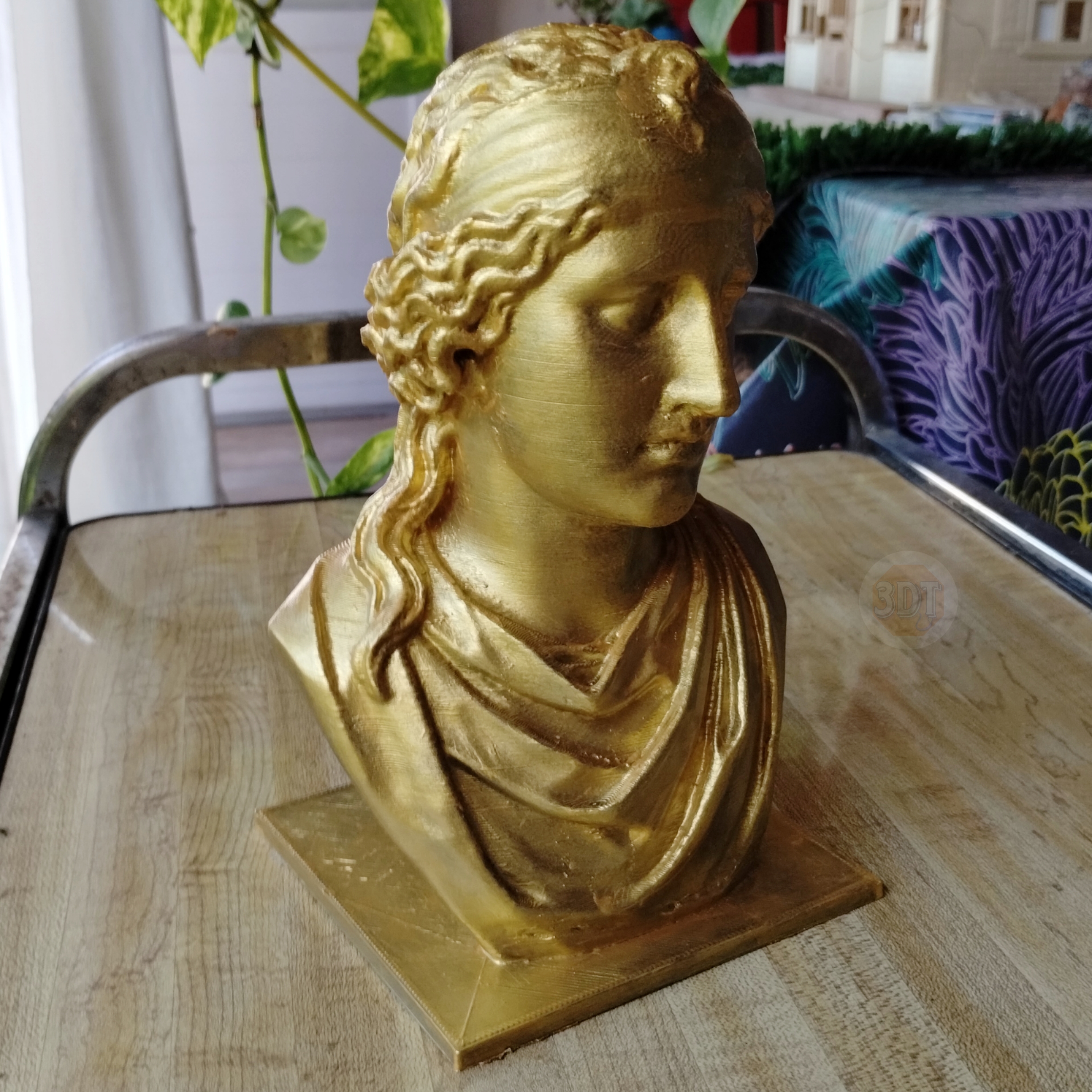 Escultura Busto De Afrodita Pintada Dorado Deco Estatua - Image 3
